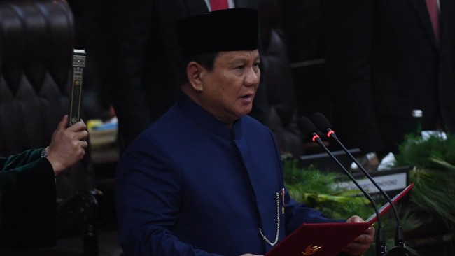 gerindra menggelar klb